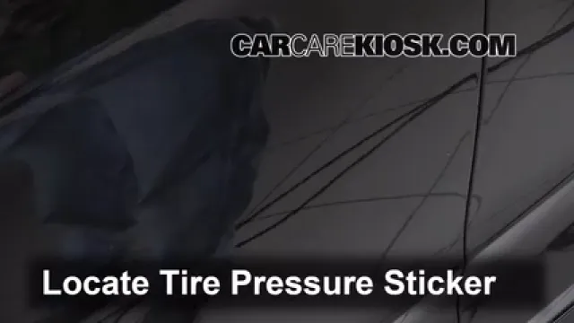 2014 Chevrolet Impala LT 3.6L V6 FlexFuel Pneus et roues Vérifier la pression des pneus